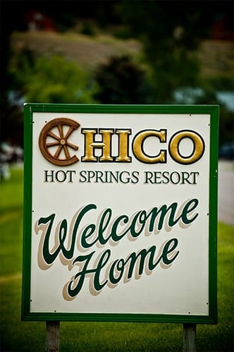 "Welcome Home" sign at the Chico Hot Springs Resort, Montana